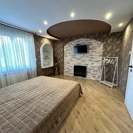 Apartment мелодія карпат